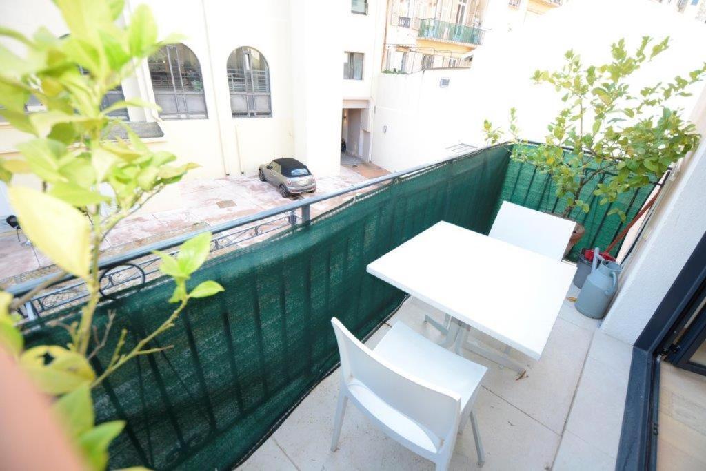 Patio Wilson Apartment นีซ ภายนอก รูปภาพ